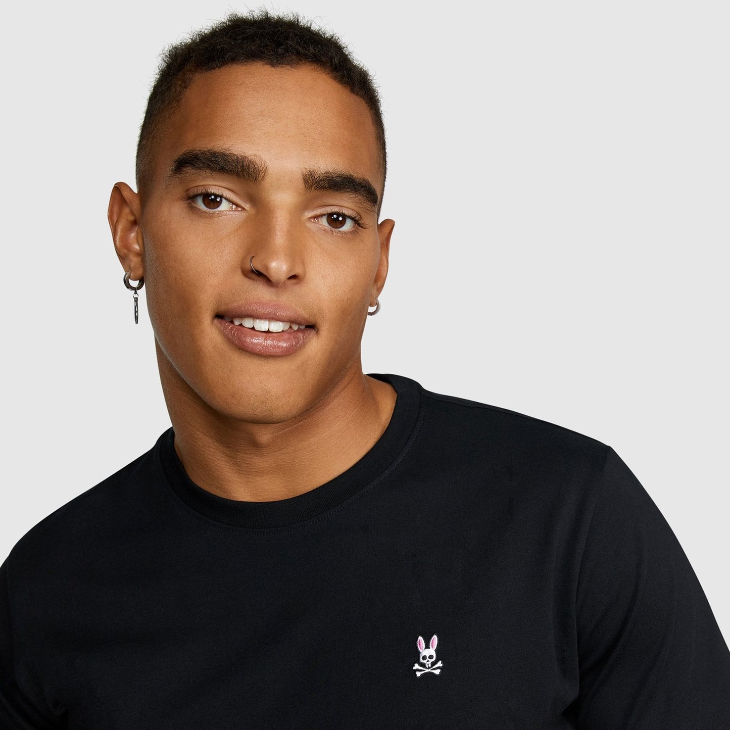 - Classic Crew-Neck T-Shirt - Black