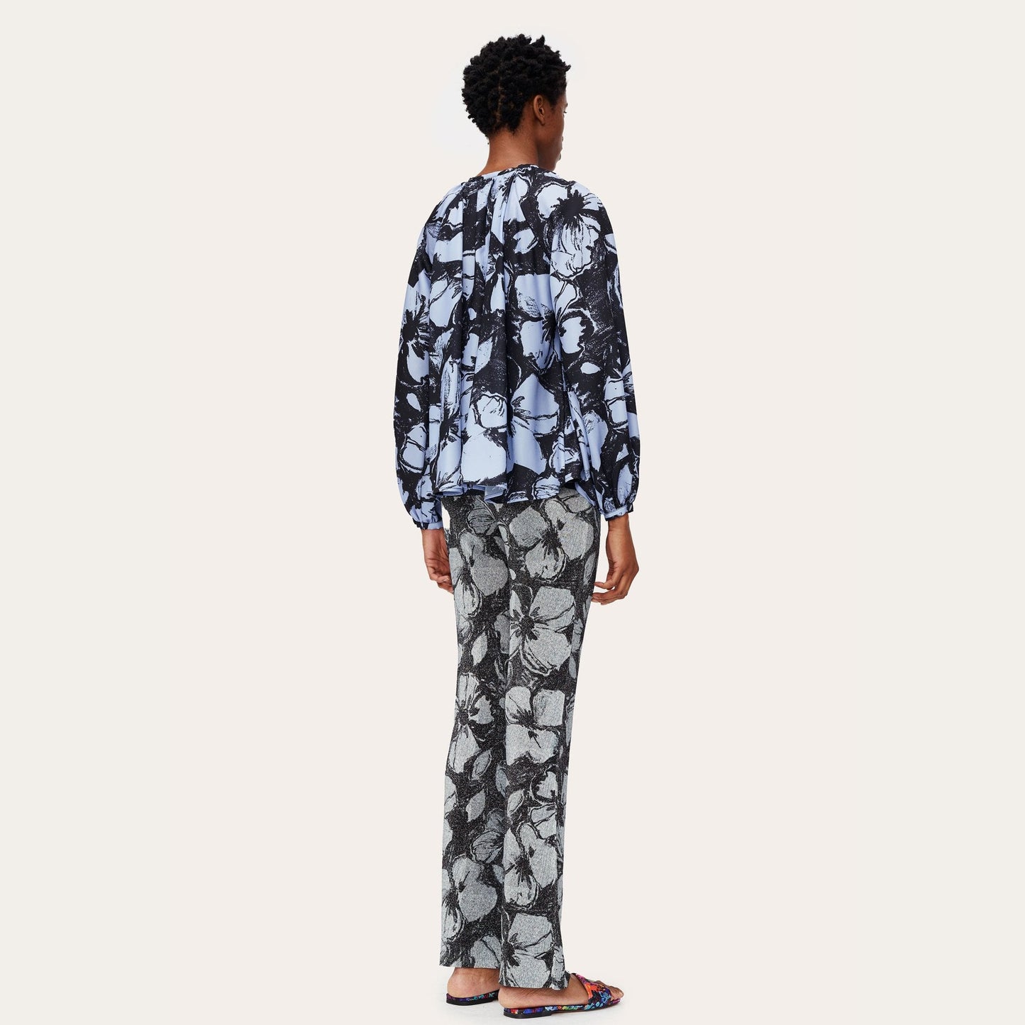 - Xavi - Abstract Floral Blouse - Purple