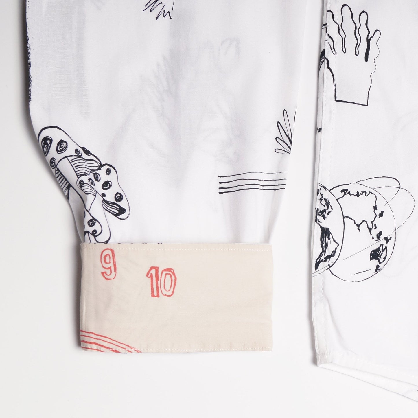 - Organic Cotton Graphic Print Shirt - White