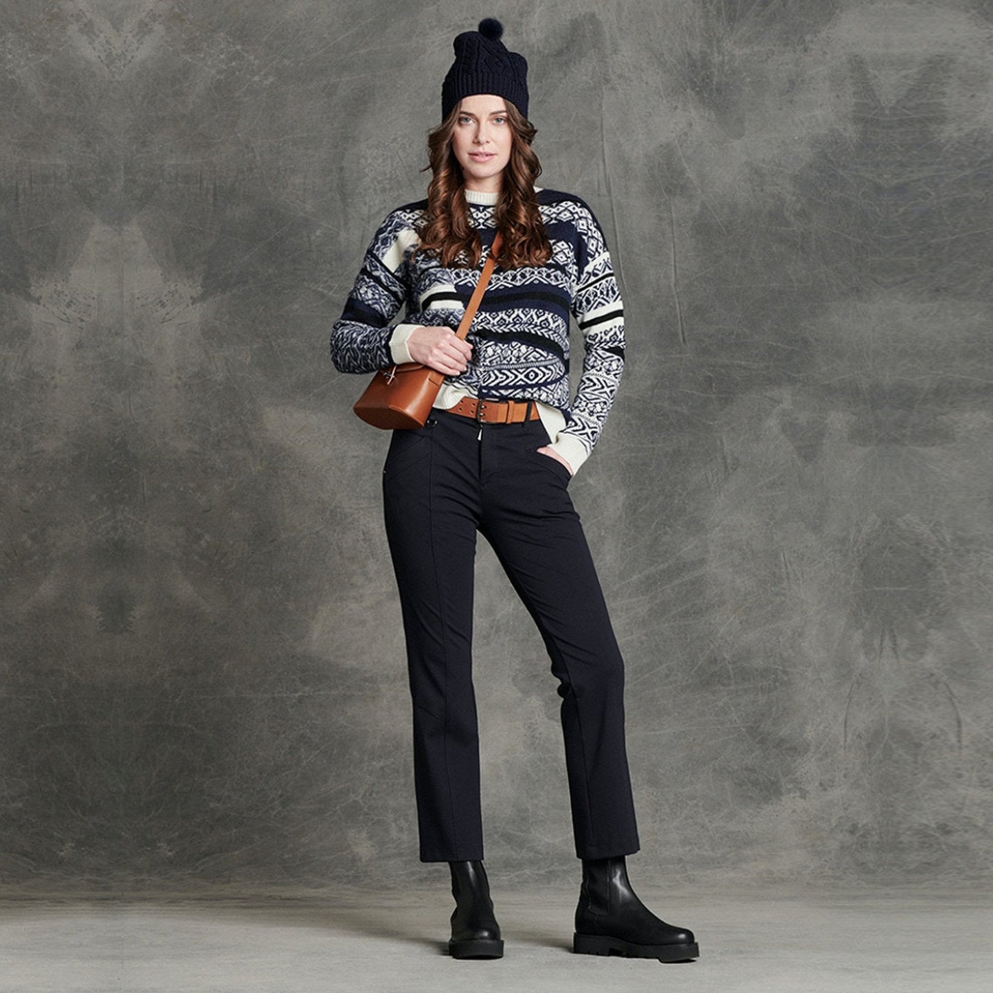 - Expertise - Fair Isle Knit Sweater - Navy/White