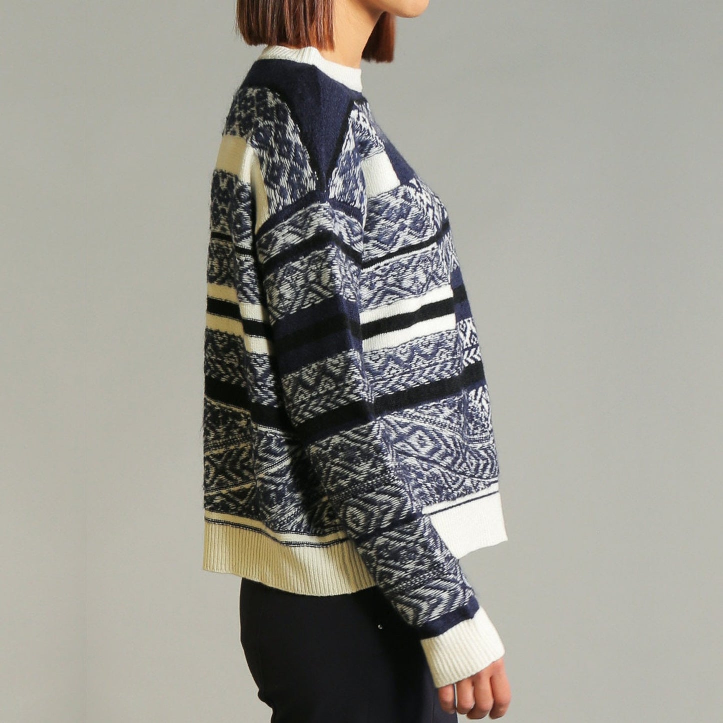 - Expertise - Fair Isle Knit Sweater - Navy/White