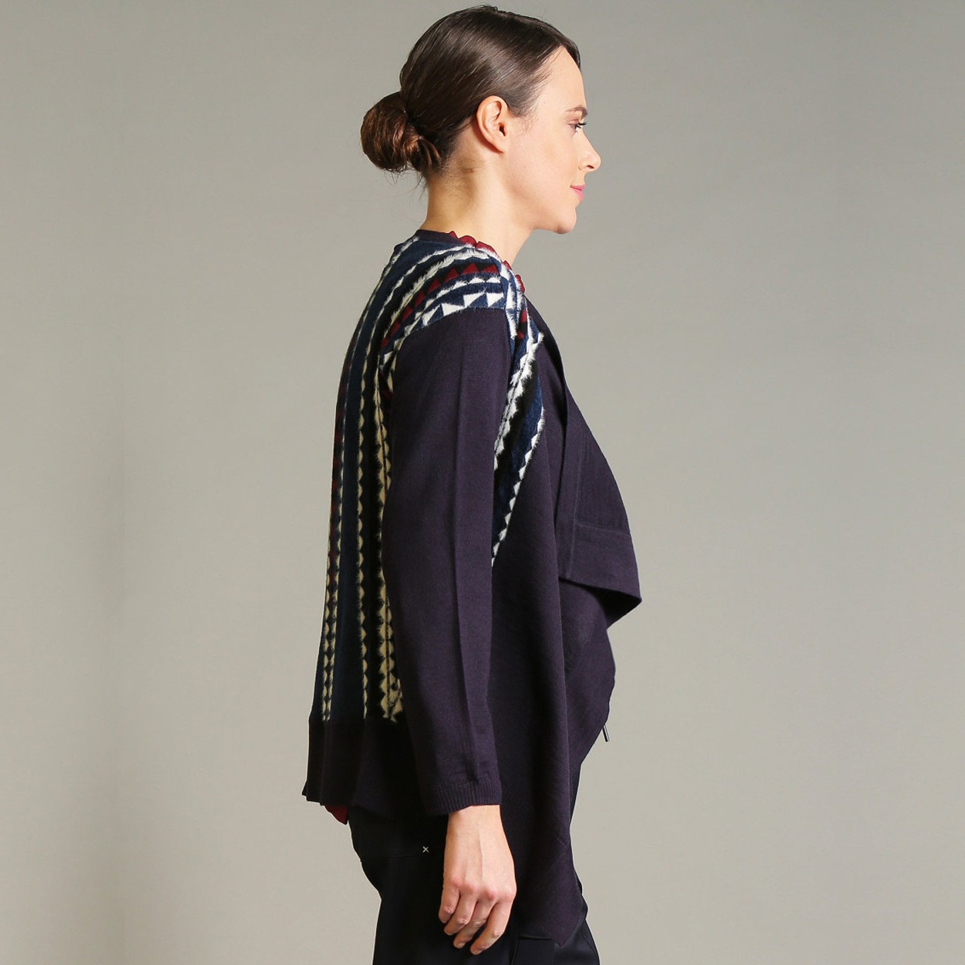 HIGH Impressive - Aztec Tie-Front Cardigan - Navy