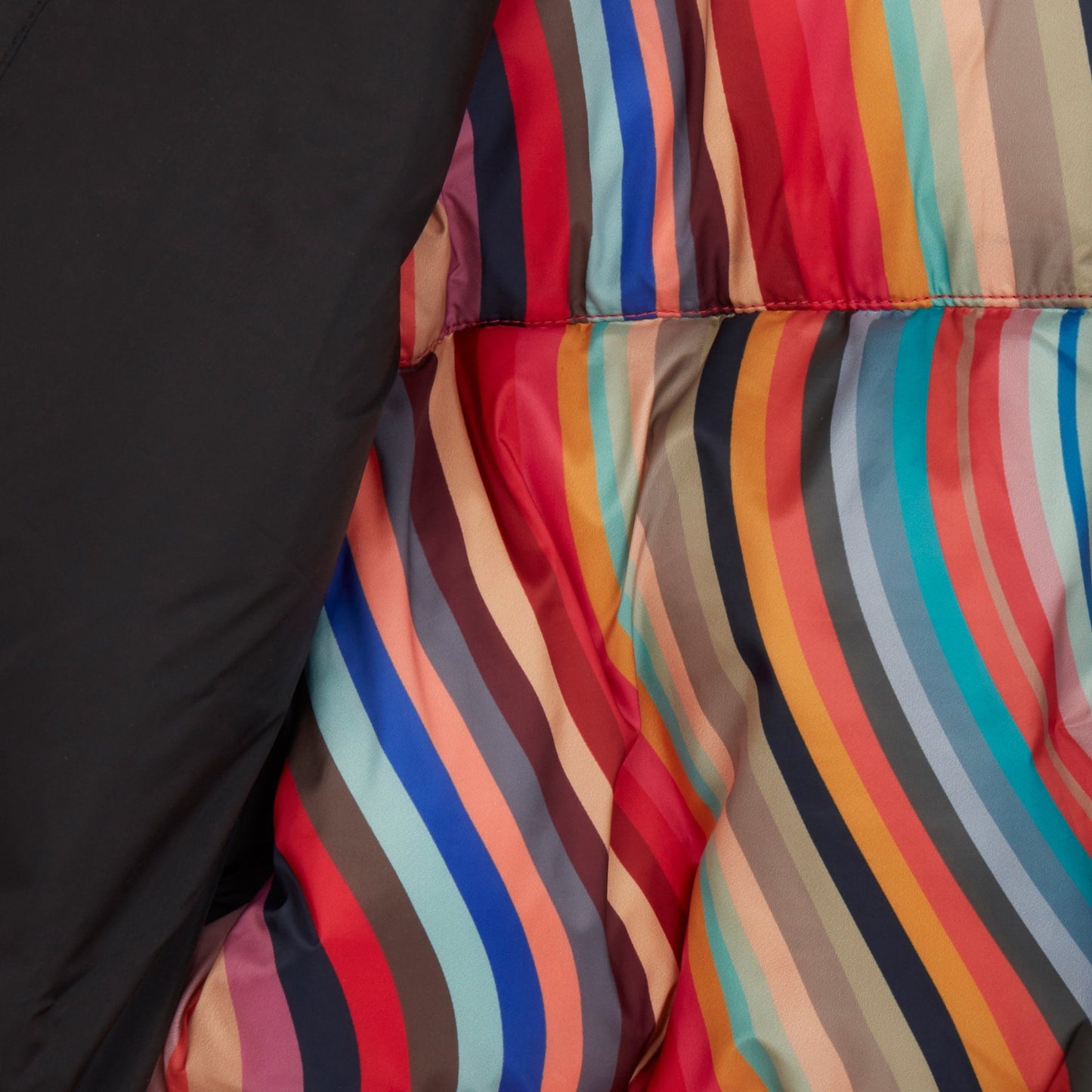 - Down Puffer Jacket - Black