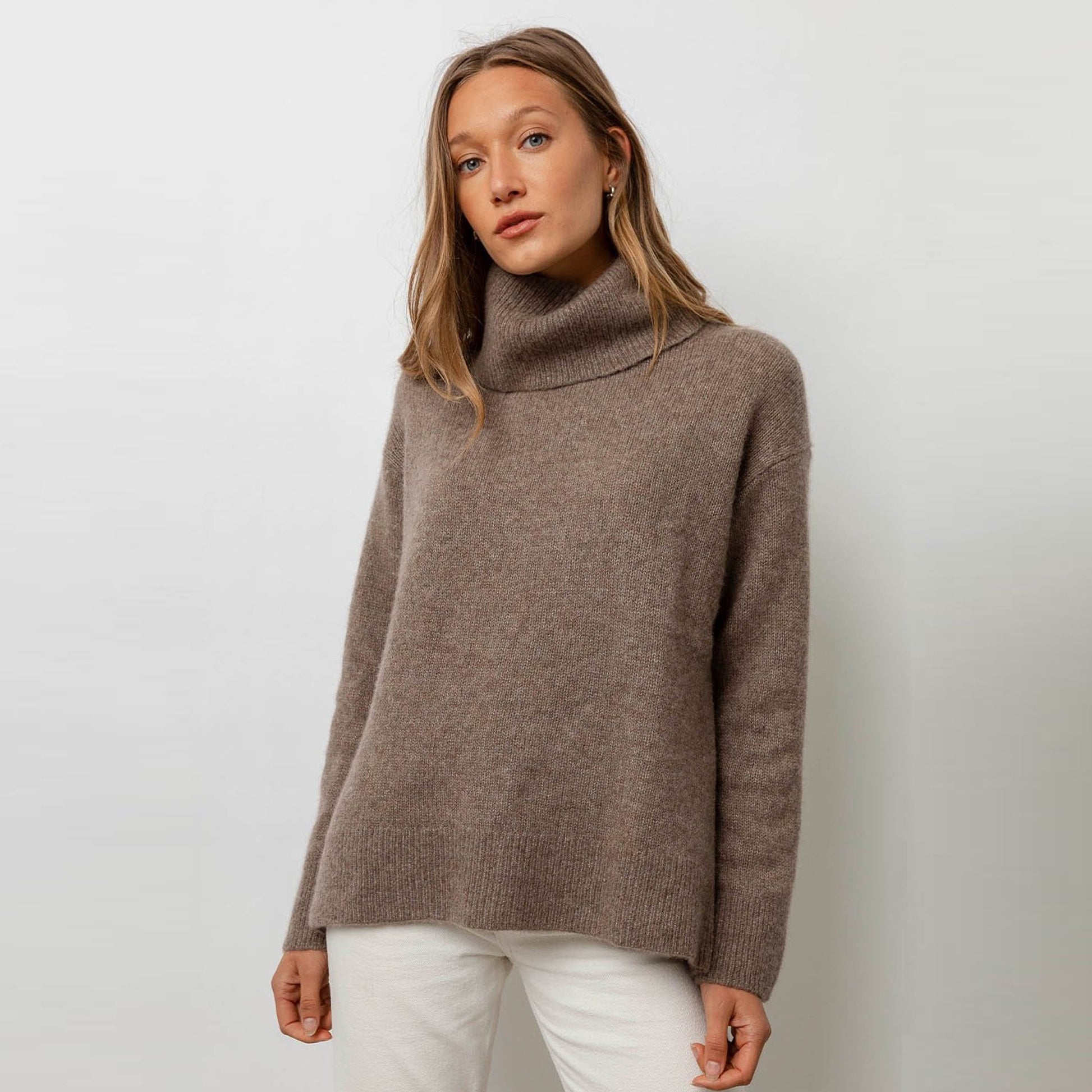 Rails Imogen - Cashmere-Blend Turtleneck Sweater - Brown