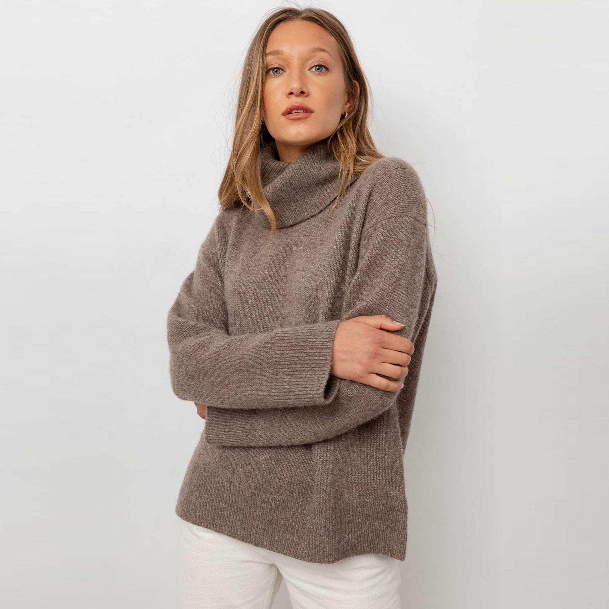 Rails Imogen - Cashmere-Blend Turtleneck Sweater - Brown