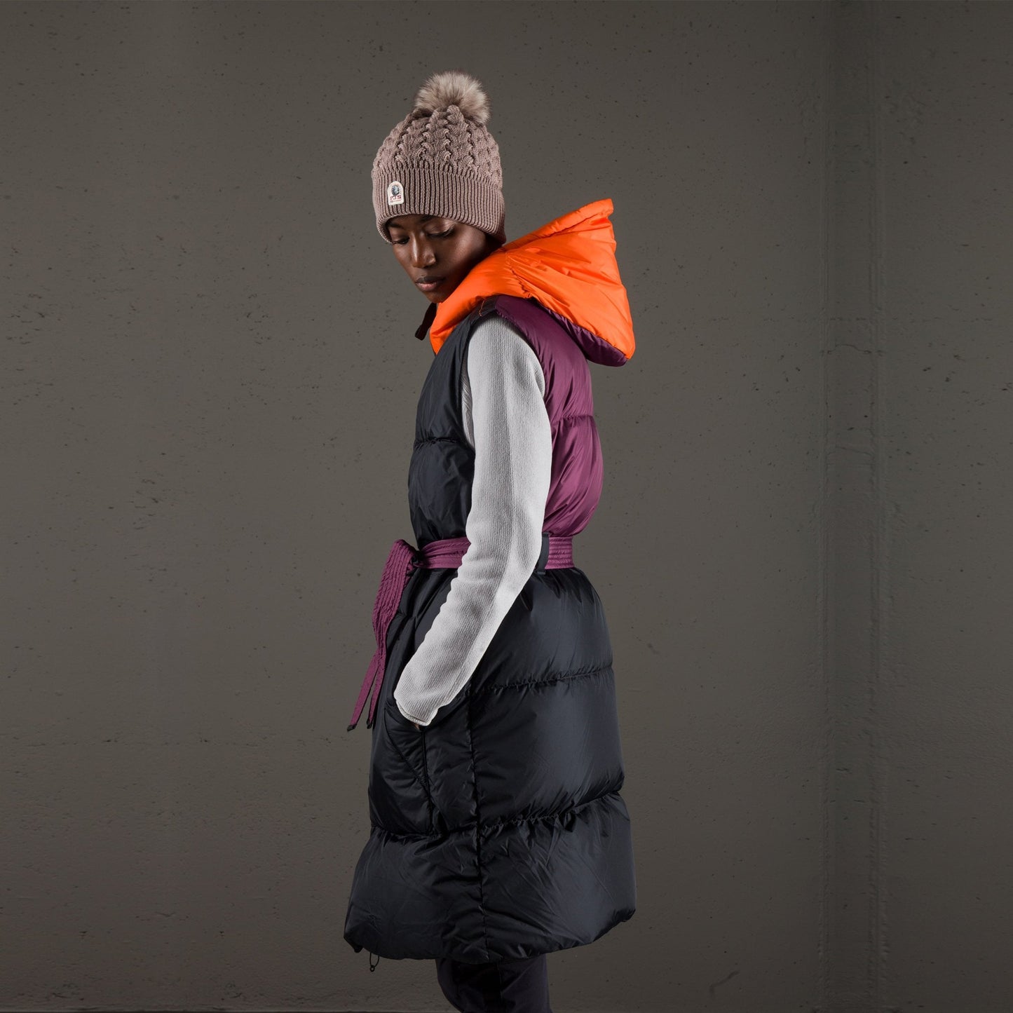 - Galen - Hooded Down Vest - Charcoal Grey
