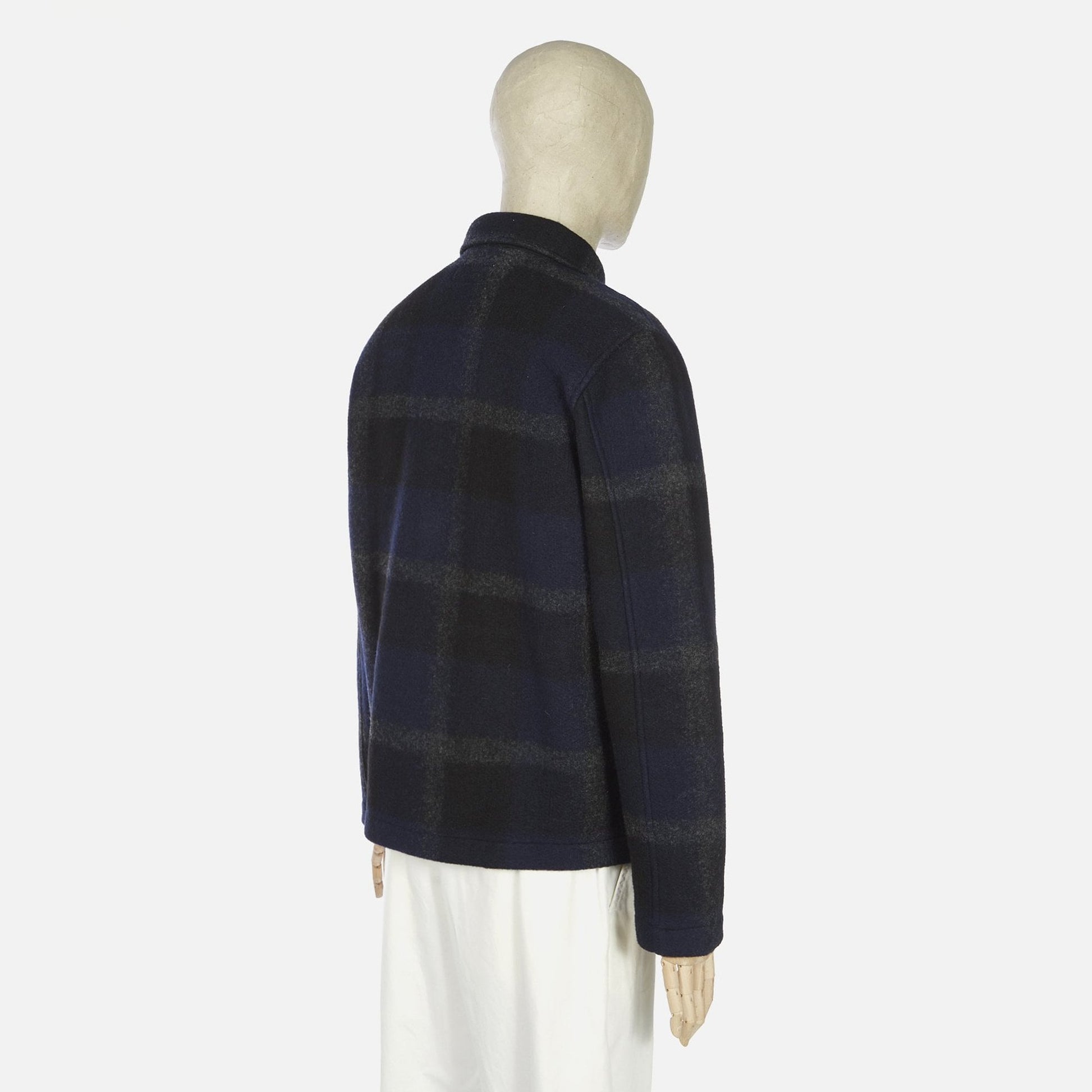 Universal Large Plaid Fleece Jacket - Black/Grey