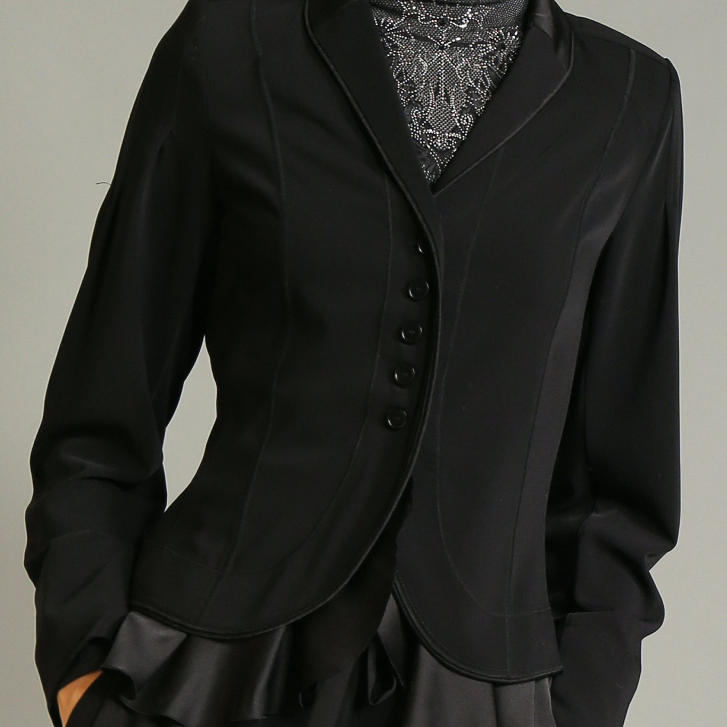 - Gesture - Shawl Collar Jacket in Crêpe and Satin - Black