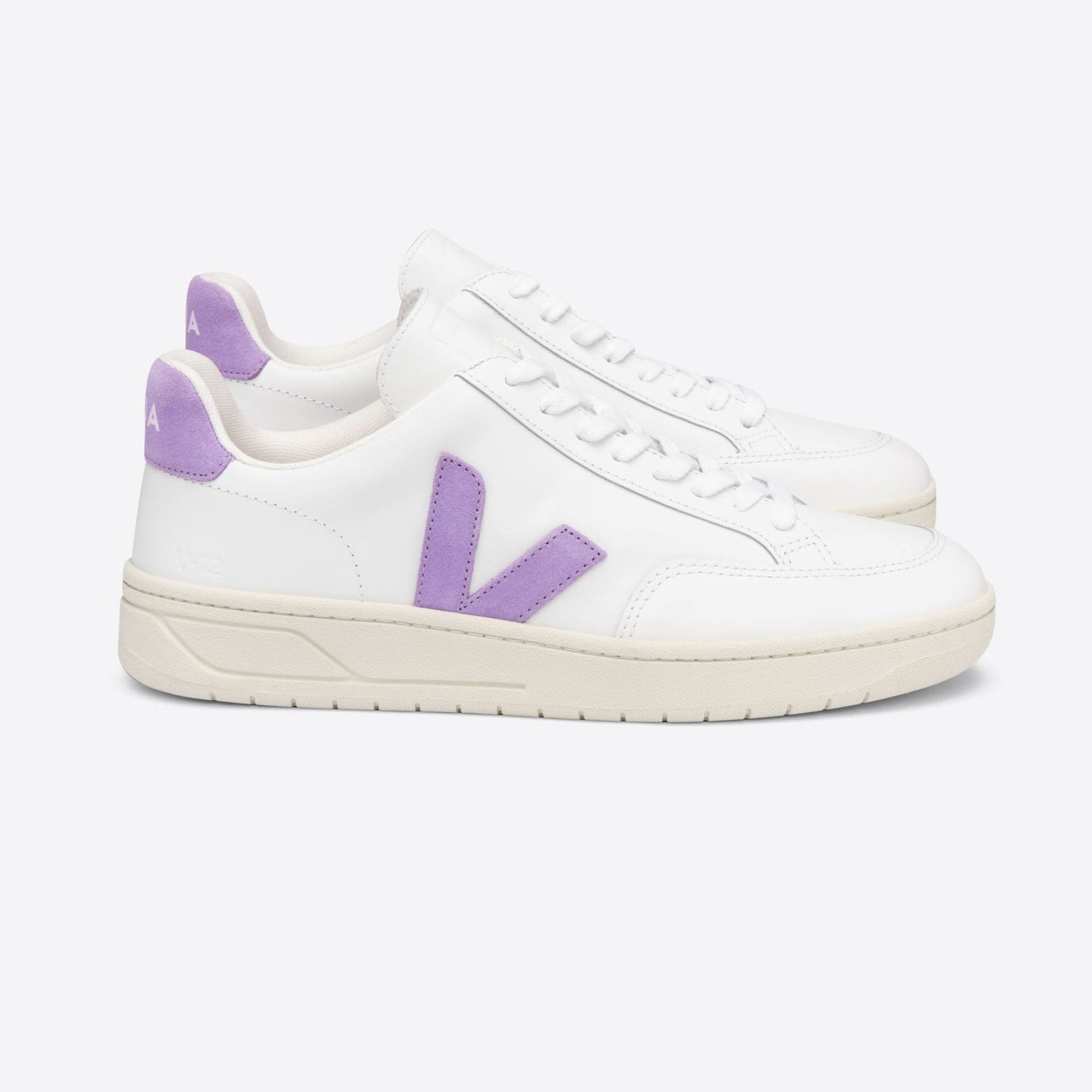 Veja Leather Lilac V-12 Trainers - White