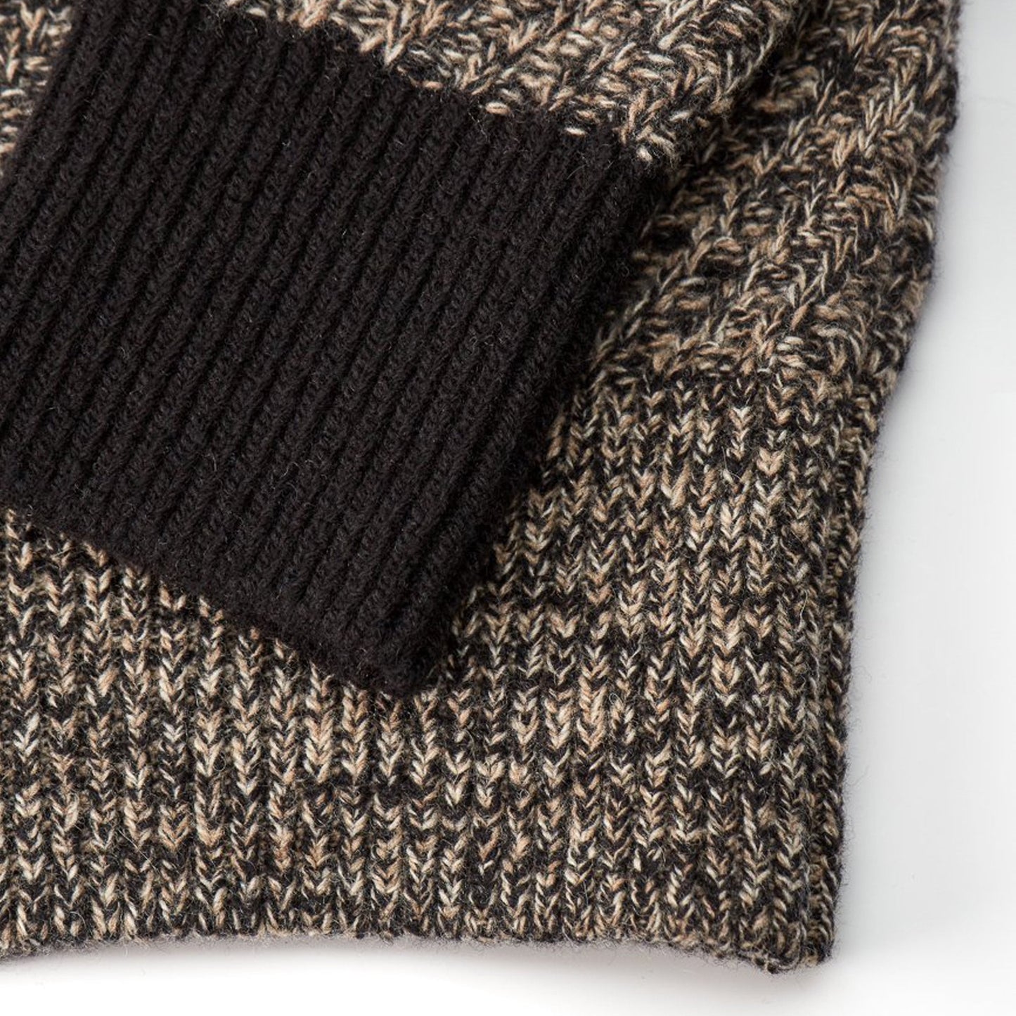 - Blenheim - Wool Knitted Jumper - Black/Beige