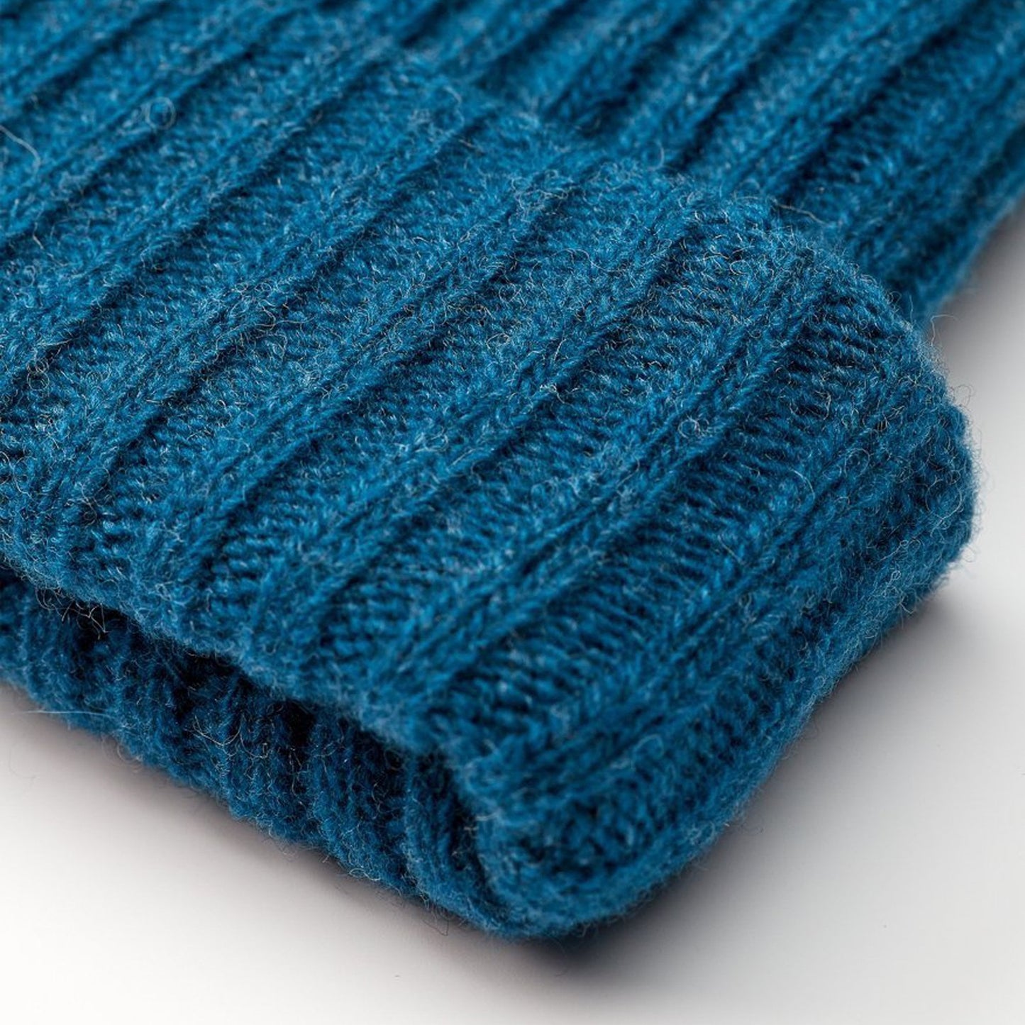 - Dock - Knitted Hat - Turquoise