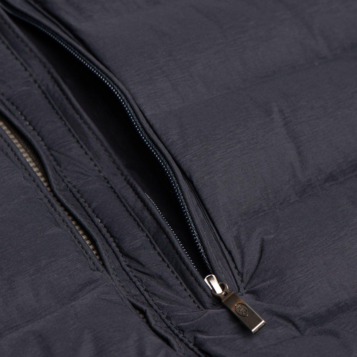 Moses Puffer Jacket - Blue/Black