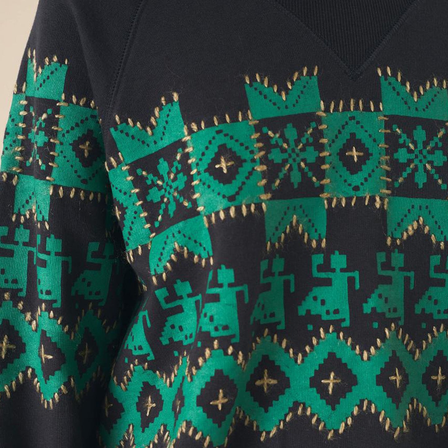 Jacquard Print Sweater - Black