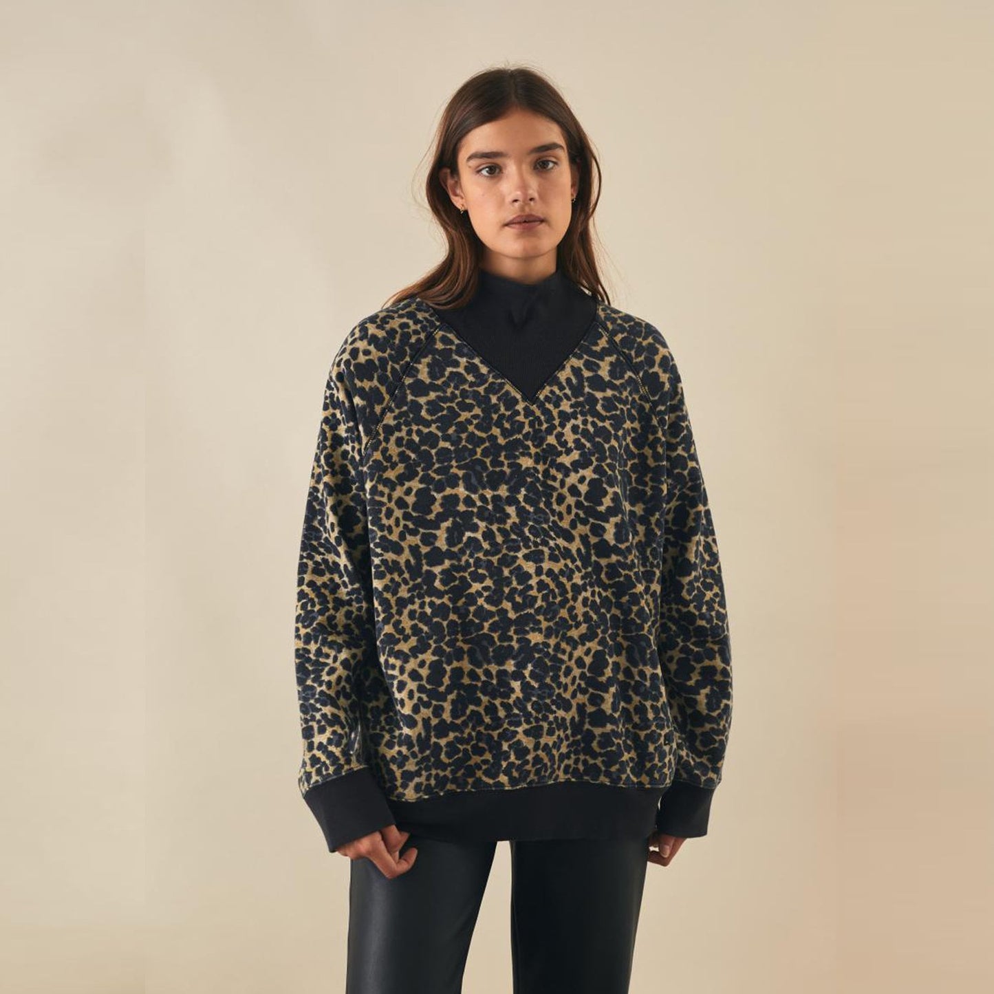 Leopard Print Sweatshirt - Beige/Black