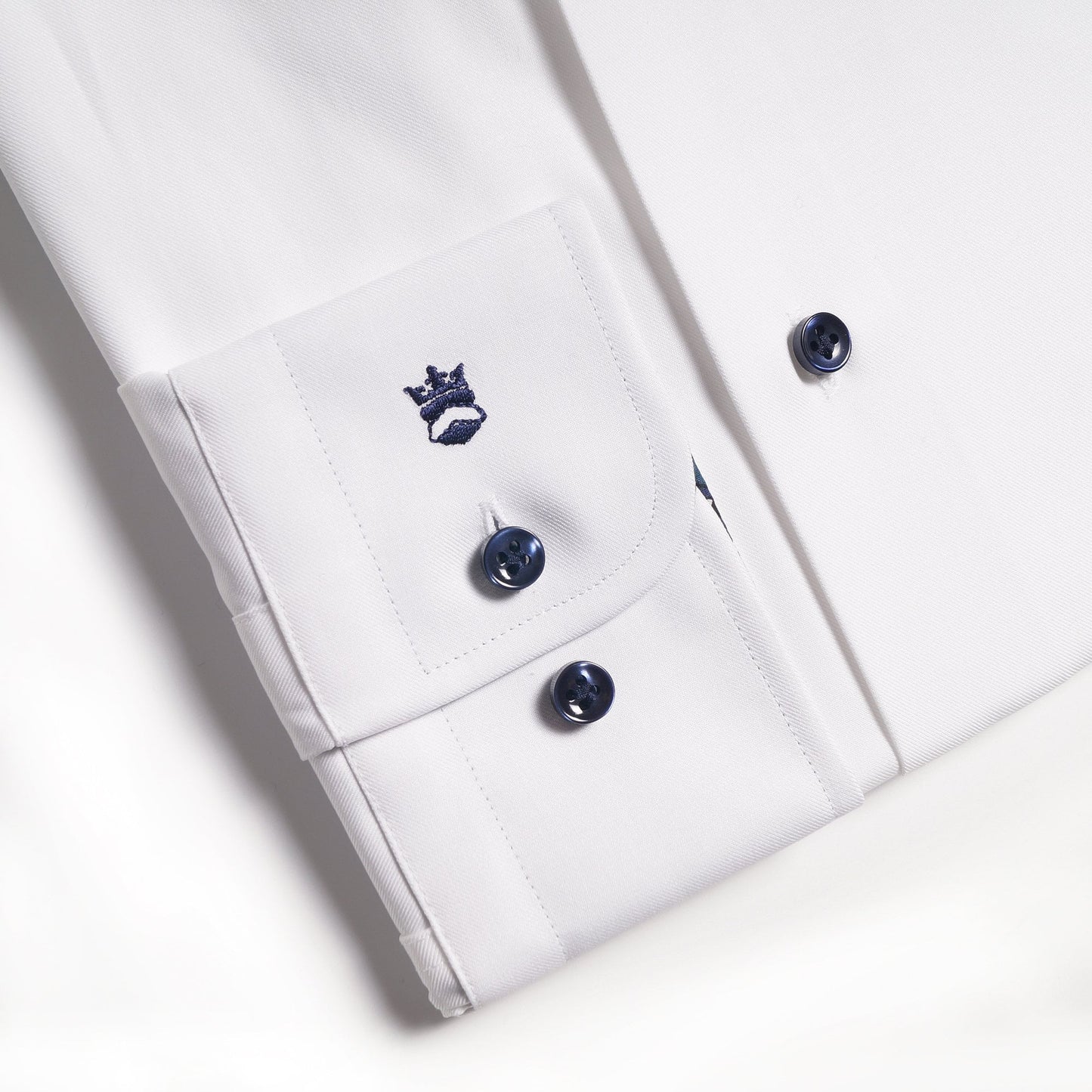 - Blue Circles Trim Insert Shirt - White