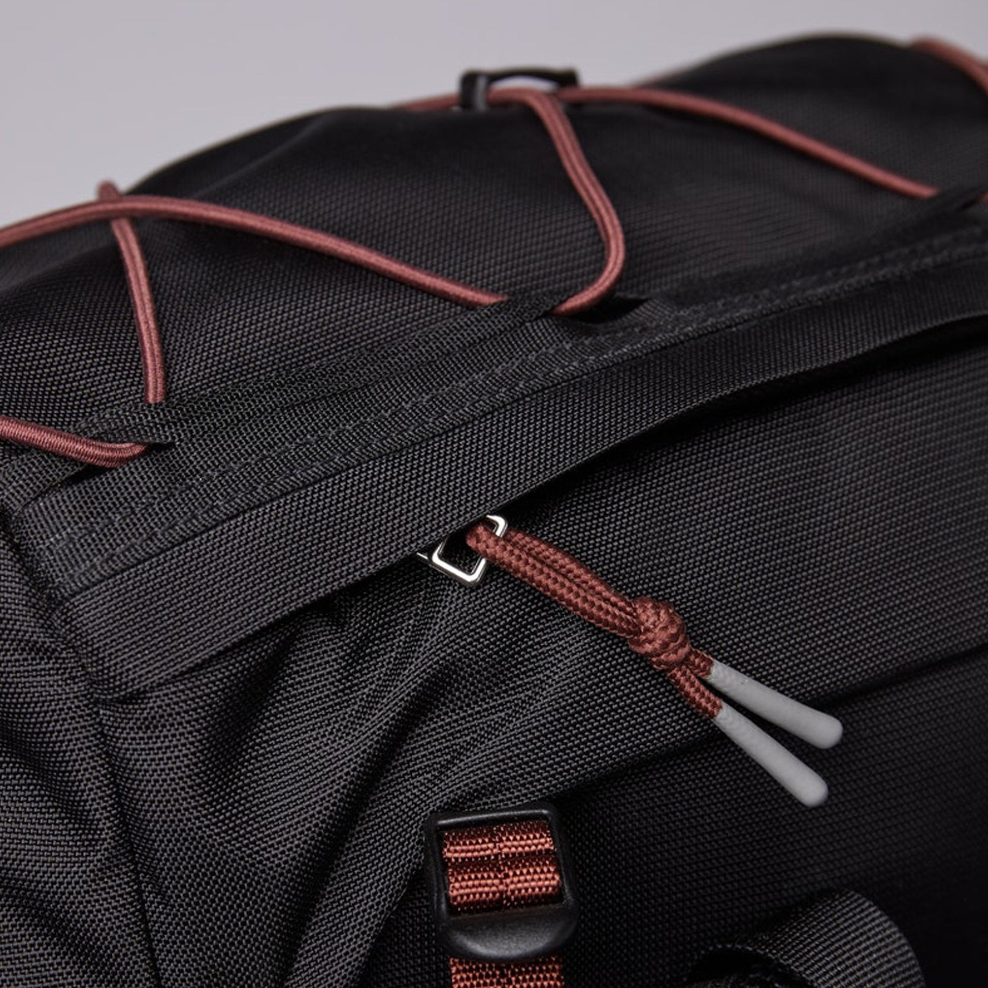 Sandqvist Mountain Hike Backpack - Black