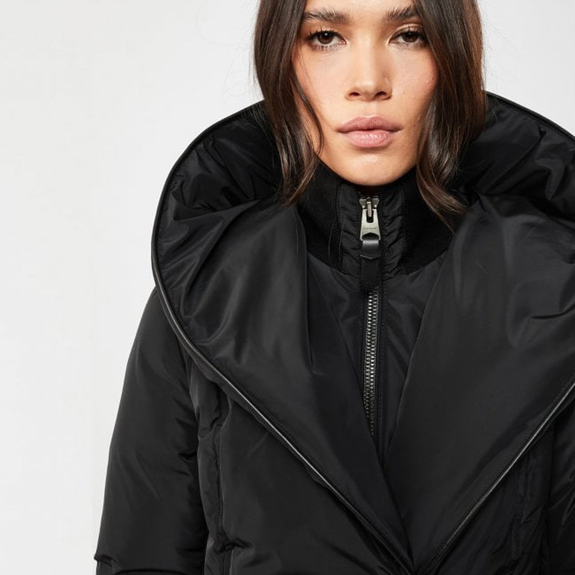 Mackage Kay - Hooded Down Coat With Signature Collar - Black