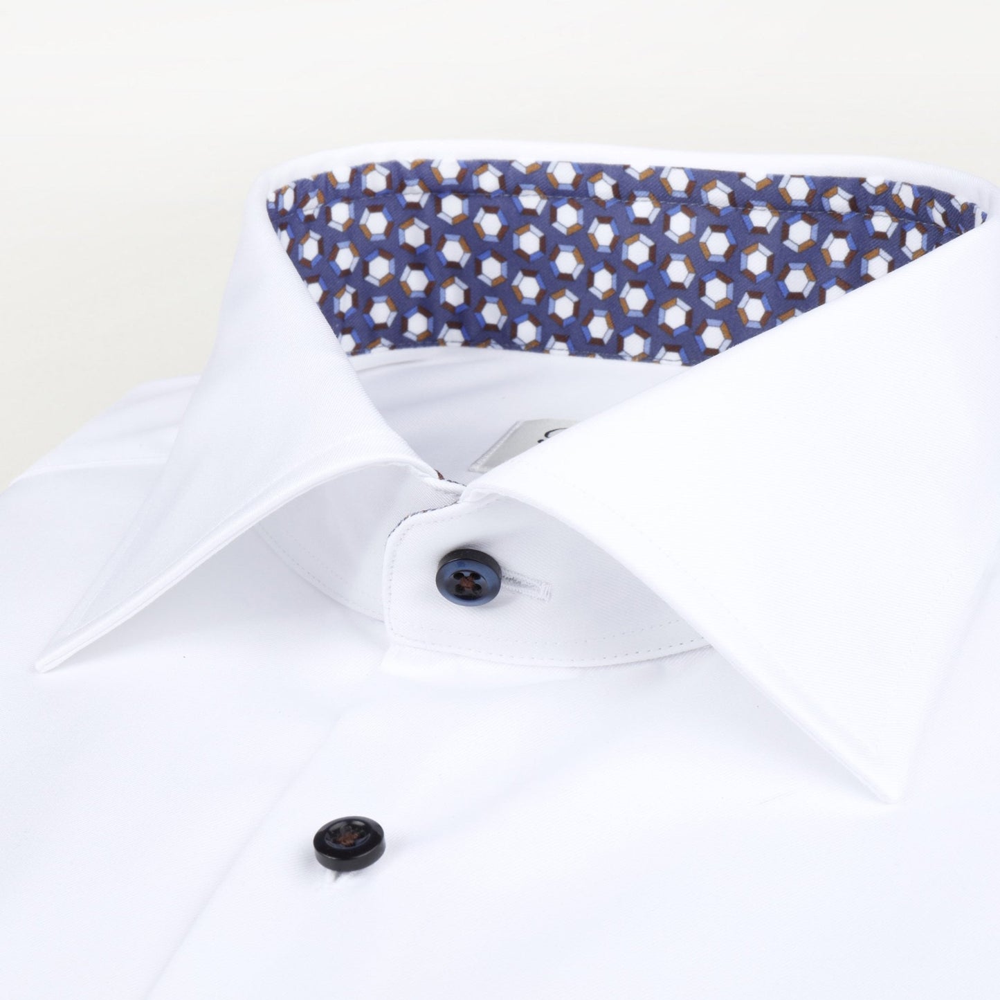 - Slimline Contrast Inlay Shirt - White