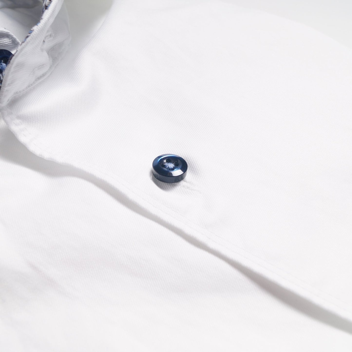 - Slimline Contrast Mosaic Inlay Shirt - White