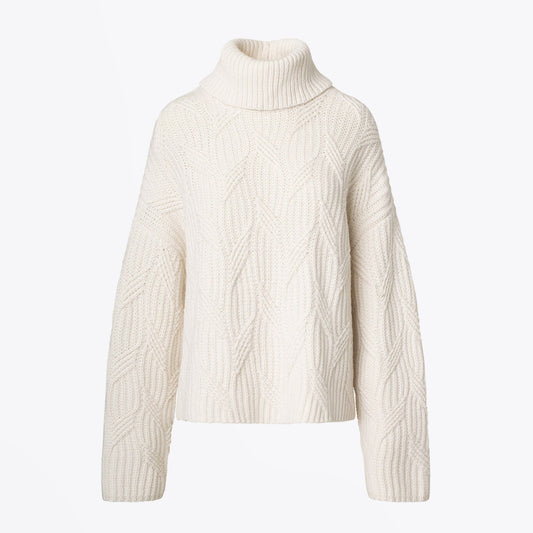 - Wool Turtleneck Pullover - White