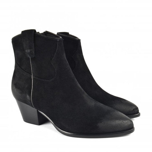 - Ankle Suede Boots - Black