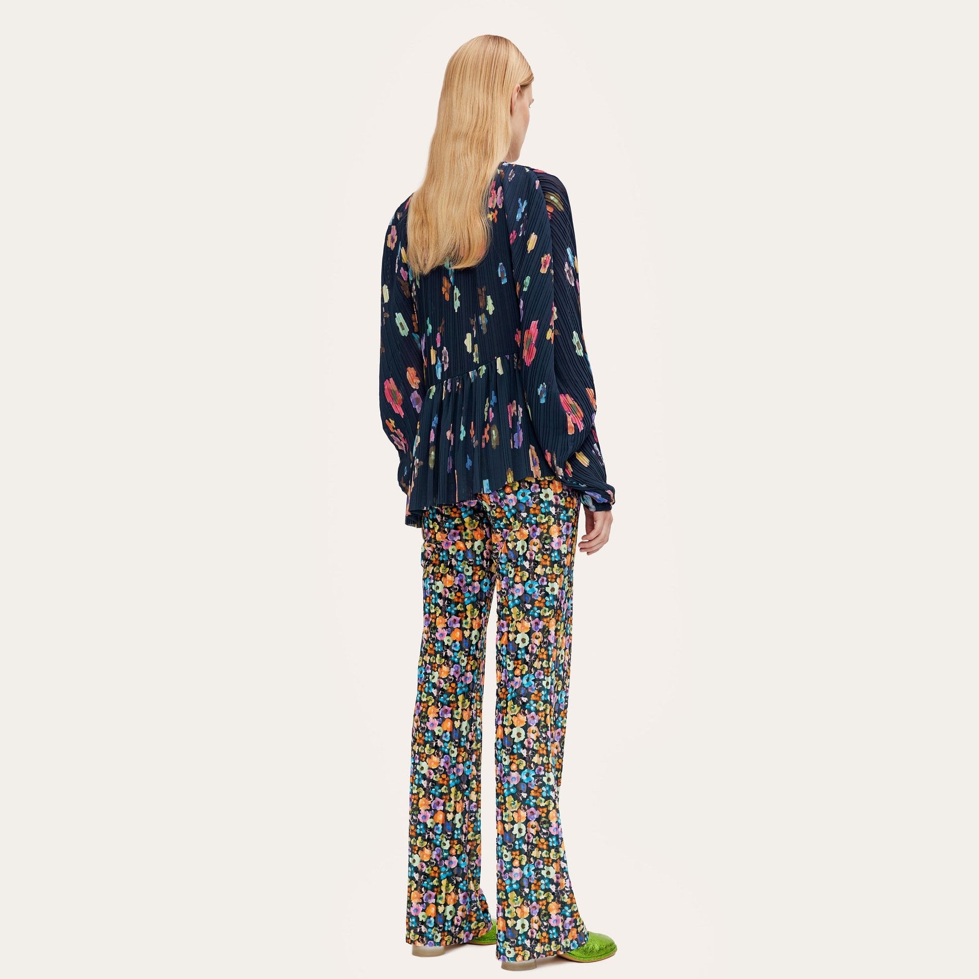 Stine Luni - Pleated Floral Blouse - Navy/Multi