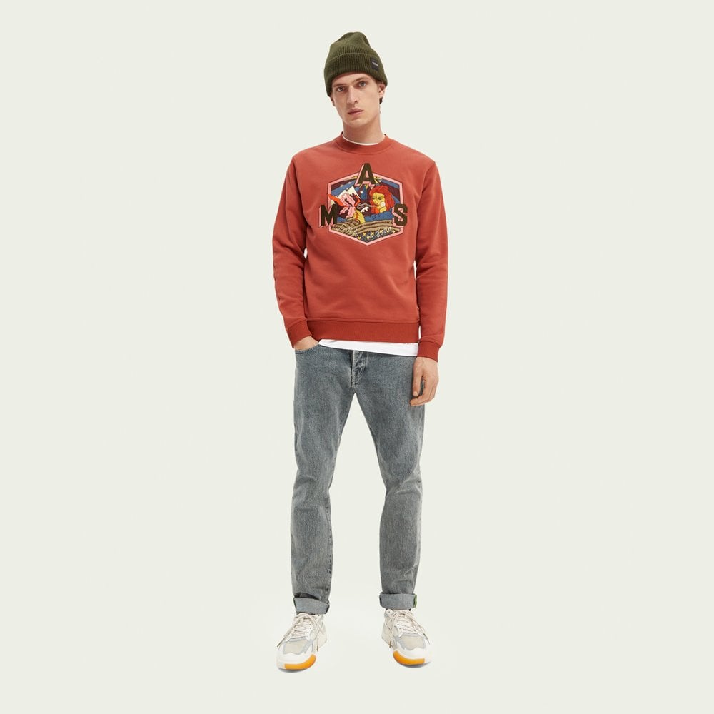 - Embroidered Graphic Sweater - Red