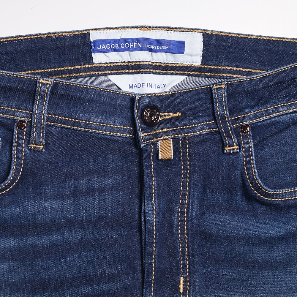 - Bard Slim Fit Jeans - Light Wash Blue