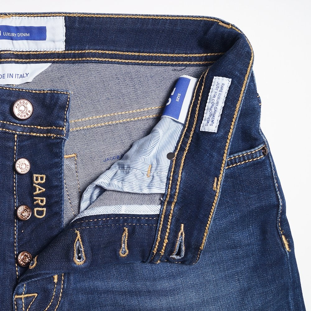 - Bard Slim Fit Jeans - Light Wash Blue