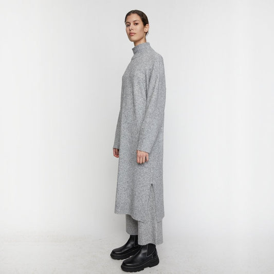 - Unite - Knitted Midi Dress - Grey
