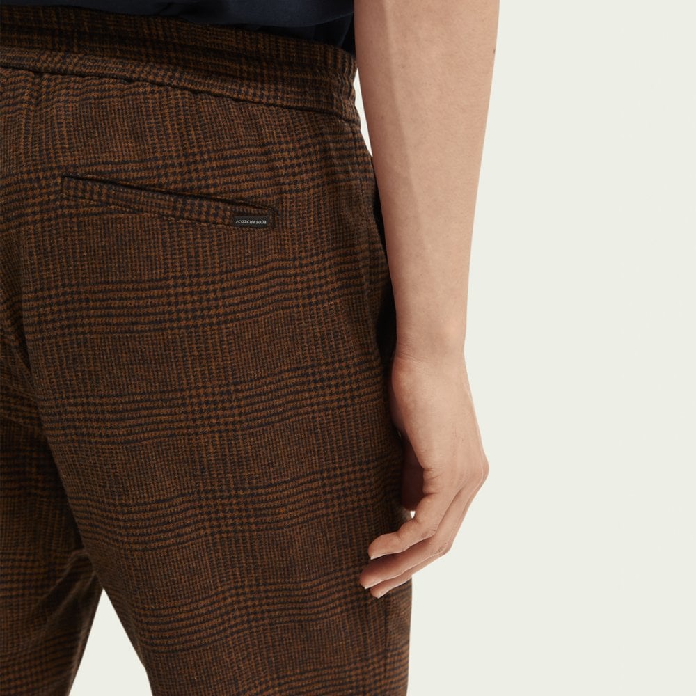 - Dogtooth Tapered Jogger - Brown