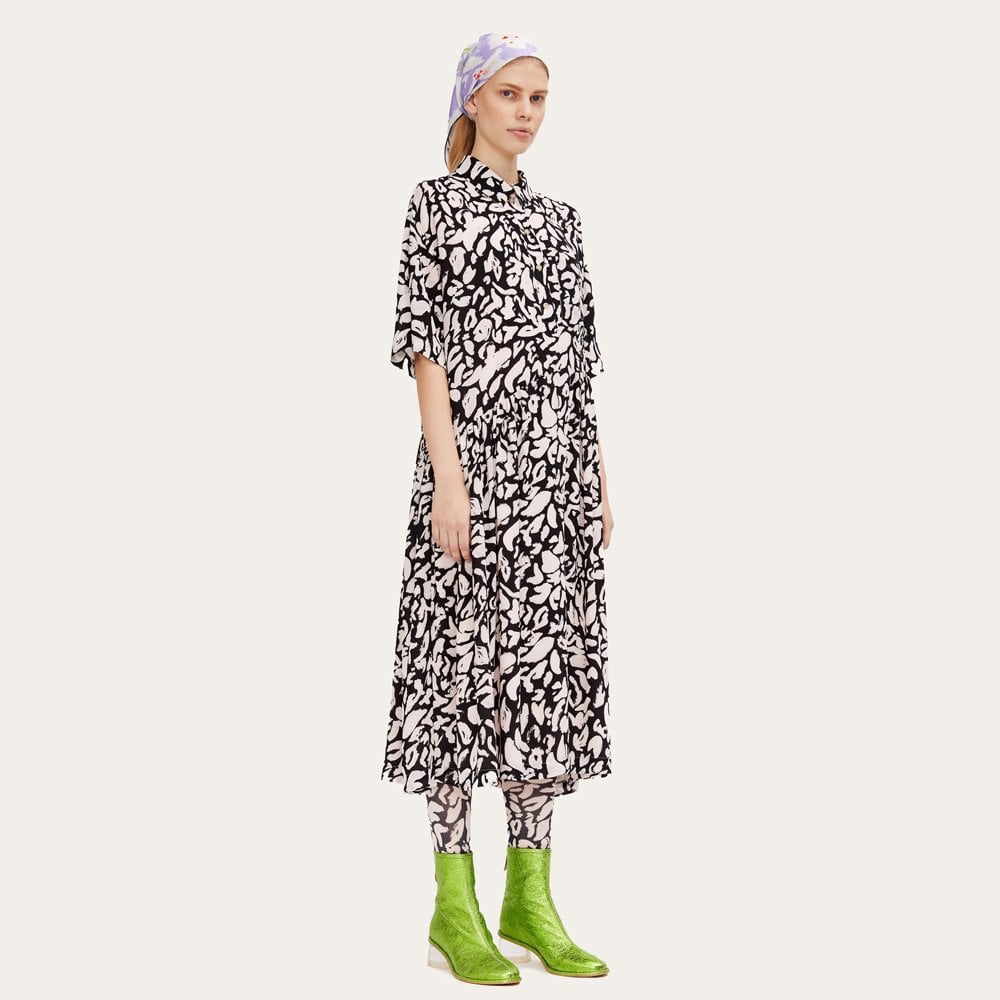 Hunter - Leaf Print Dress - Pink/Black