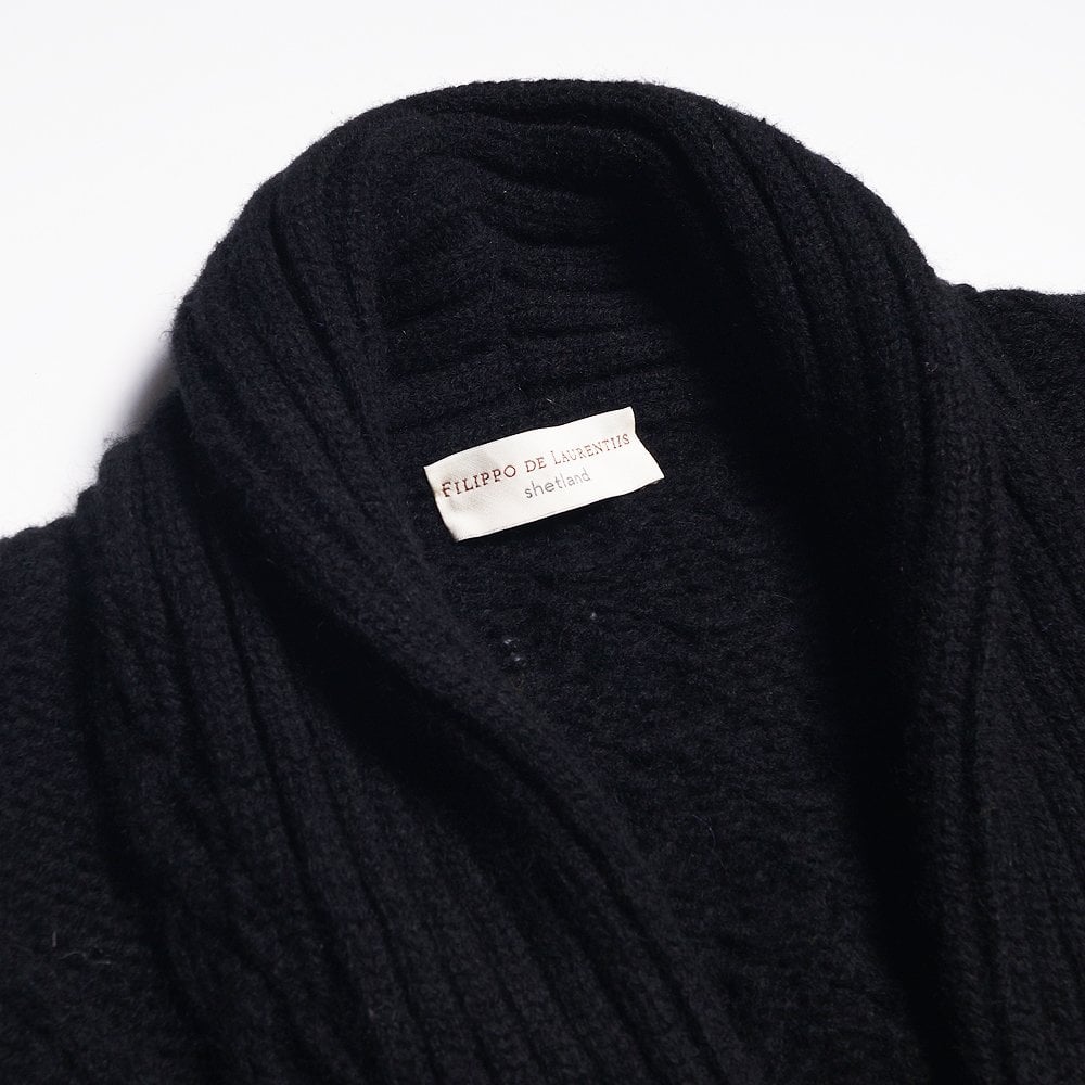 - Chunky Wool Cardigan - Black