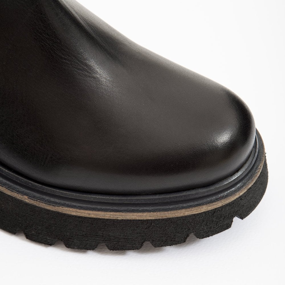 - Power - Leather Pull-Up Boots - Black