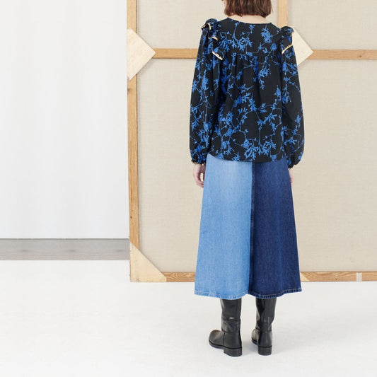 - Numina - Floral Print Top - Black/Blue