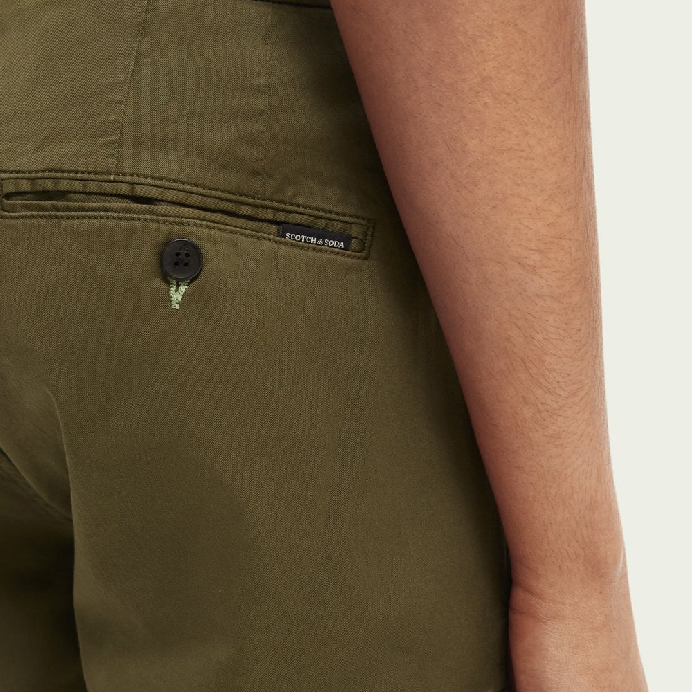 - Stuart - Cargo Slim-Fit Chino - Khaki Green