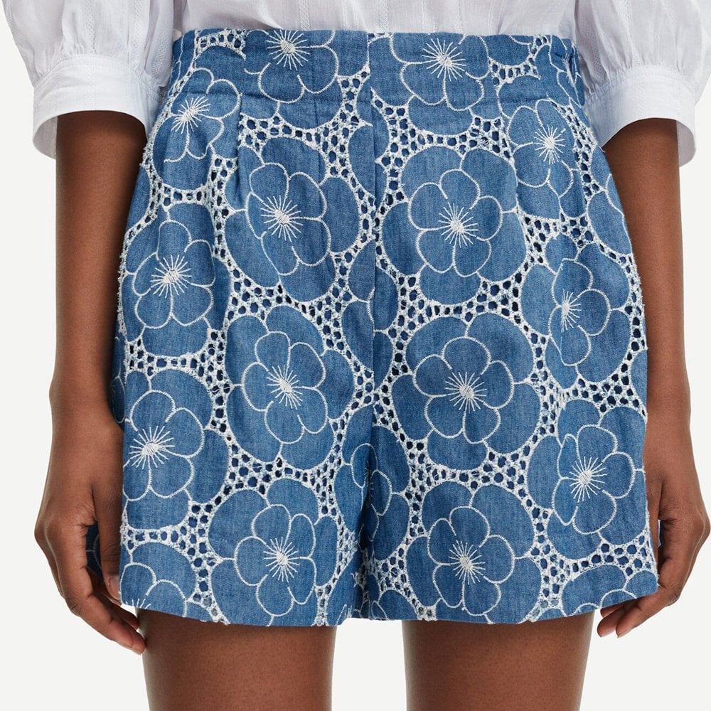 Floral Broderie Anglaise Shorts - Blue
