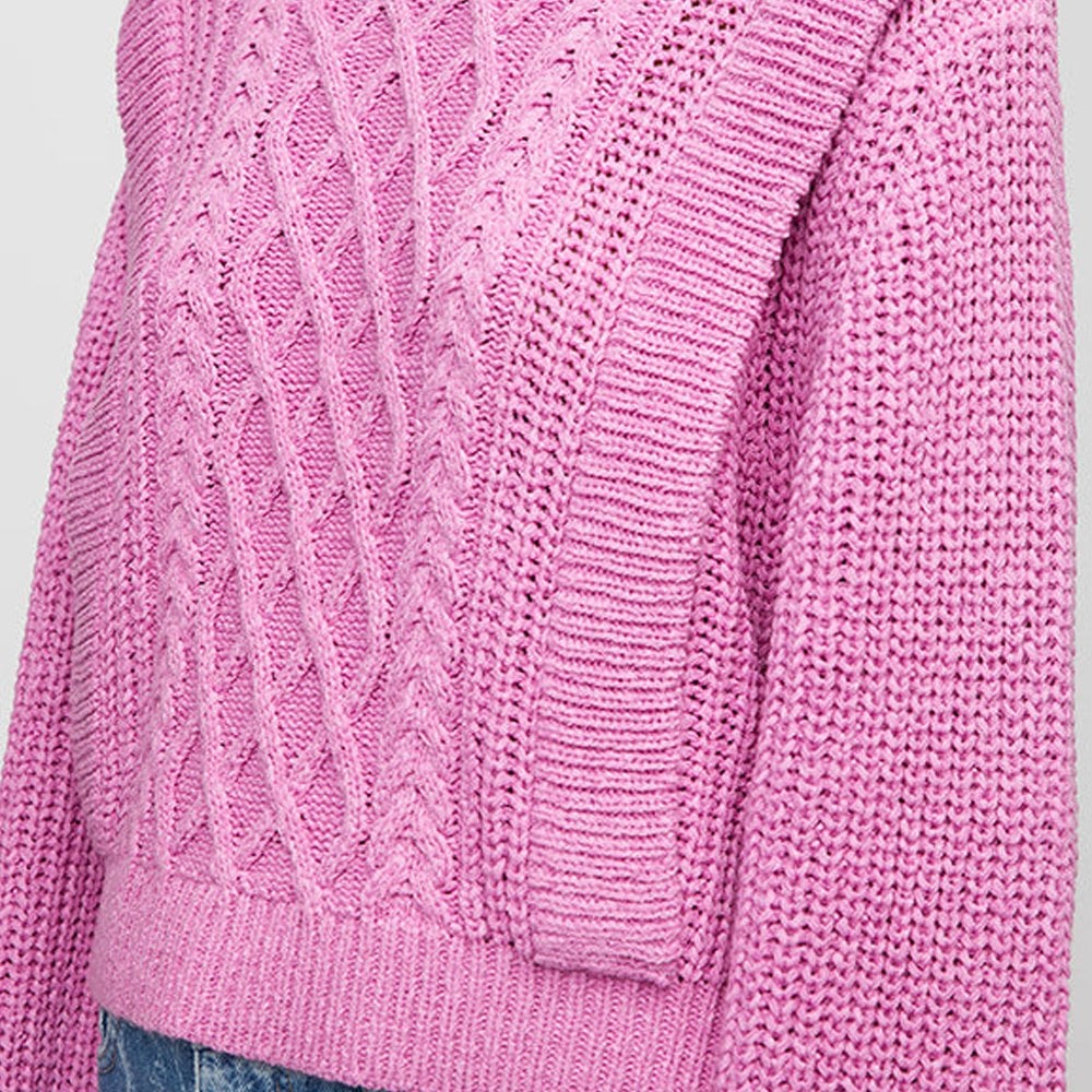 - Cable Knit Sweater - Pink