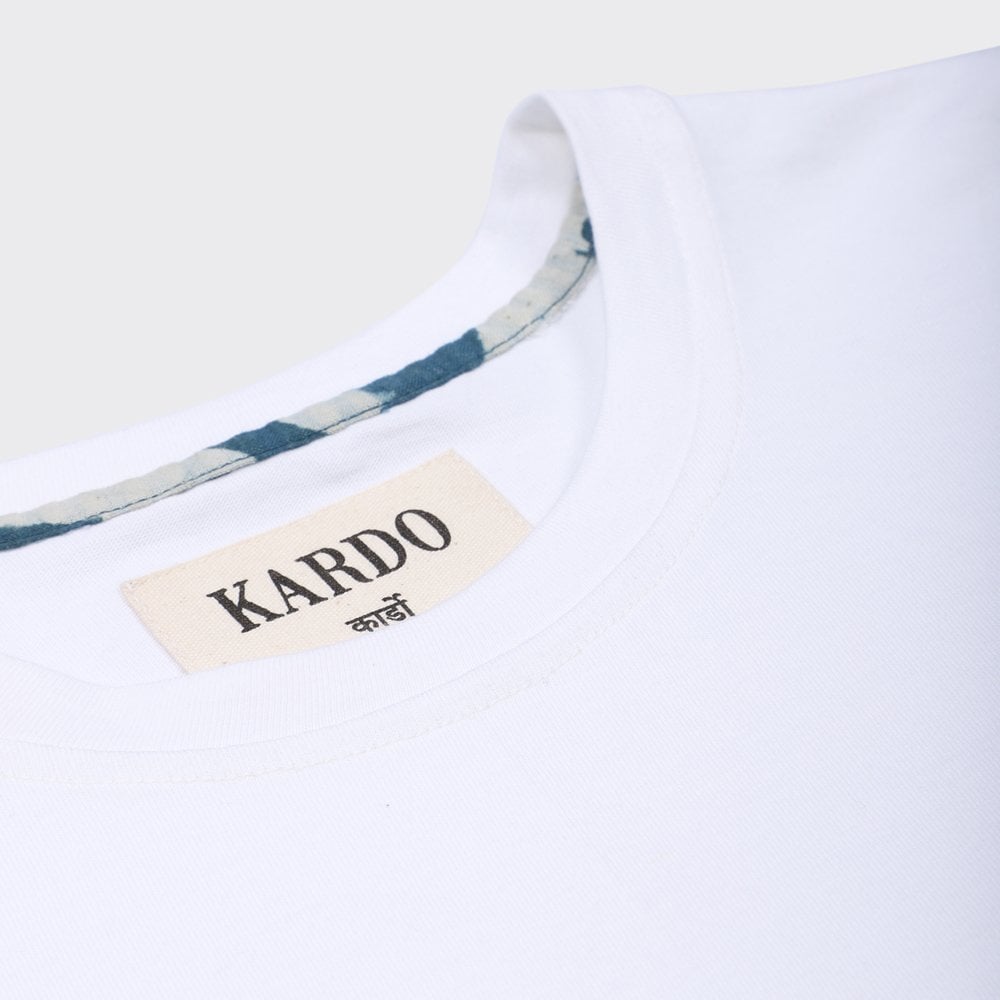 - Print Patch Pocket T-Shirt - White