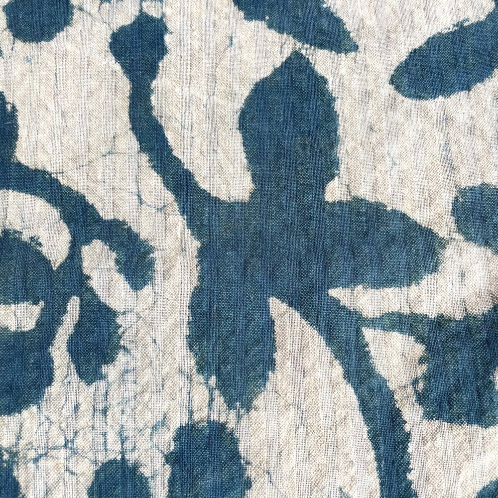 - Print Patch Pocket T-Shirt - White