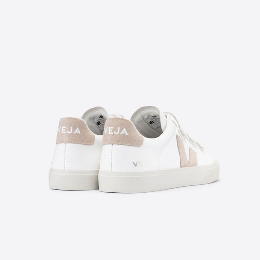 - Recife - Chromefree Leather Sneaker - Extra White/ Sable