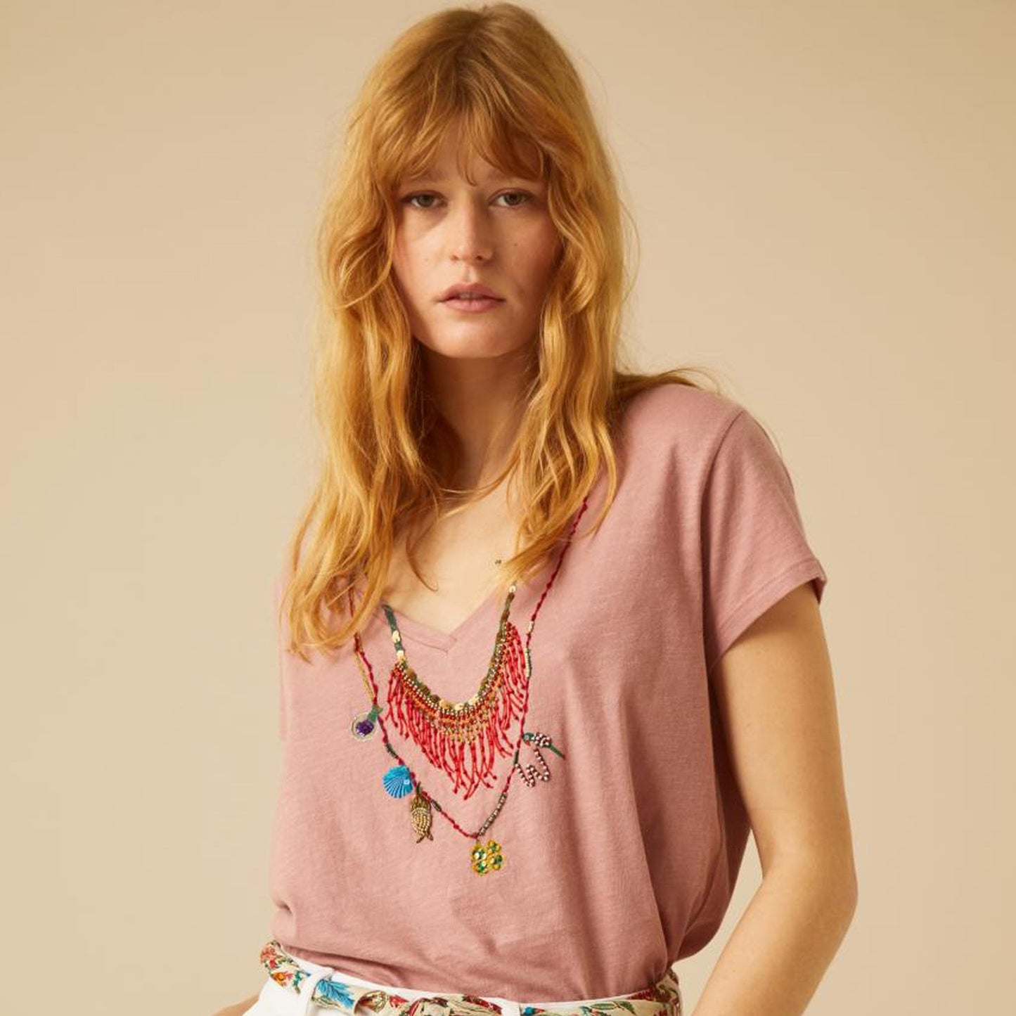 Tonton Afrika Necklace T-Shirt - Pink