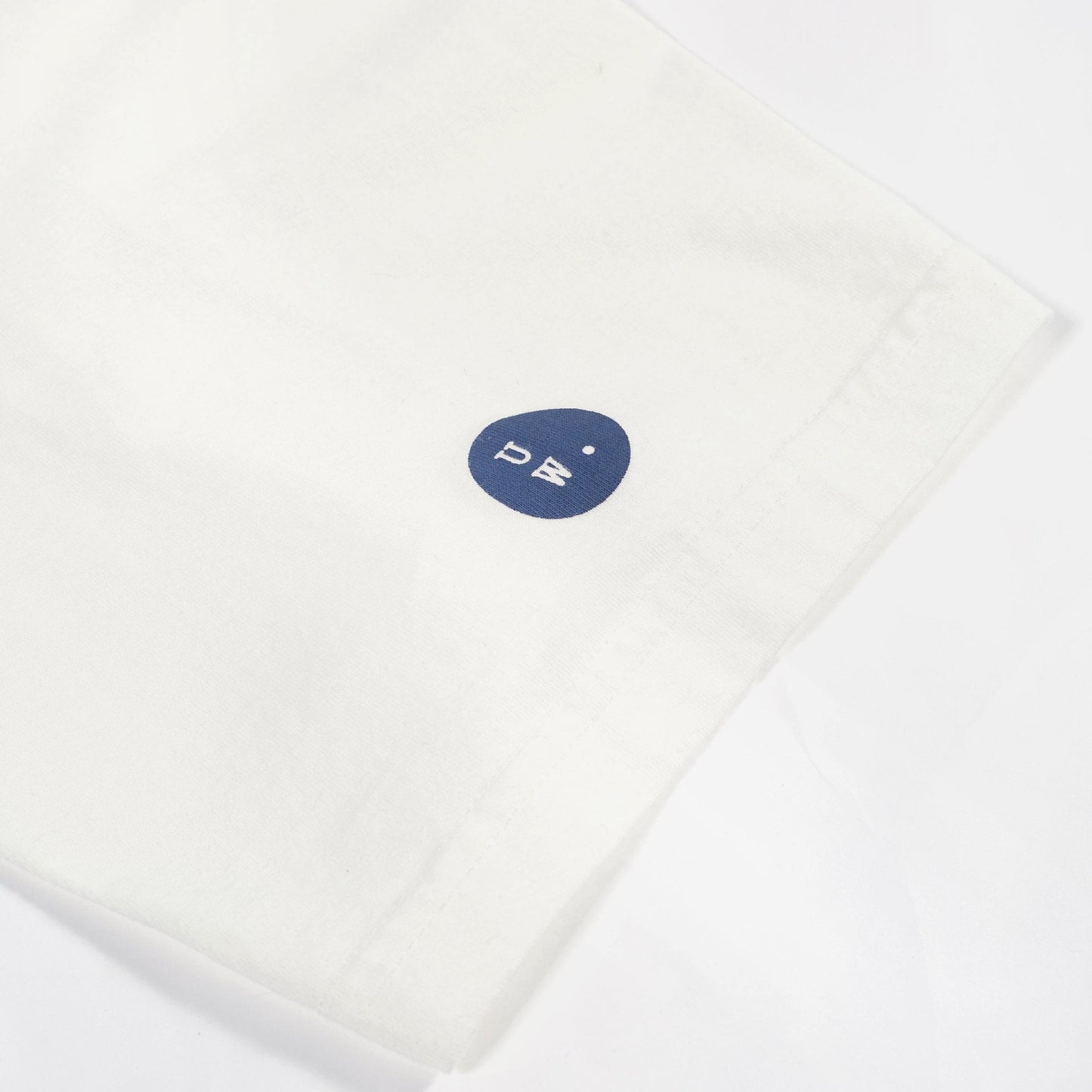 - Print Pocket Organic Tee - Ecru