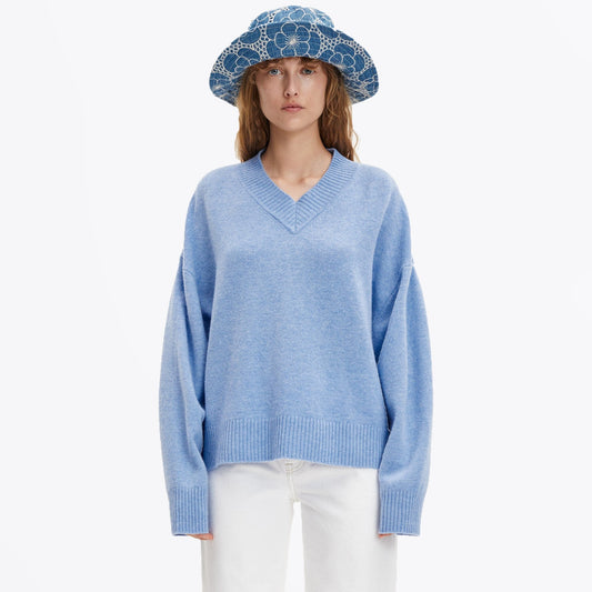 - Amaris V Neck Knit - Blue