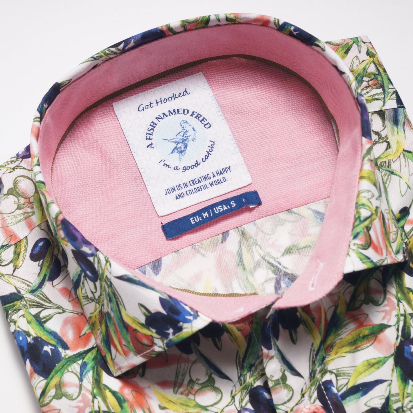 - Olives Shirt - Green/Pink