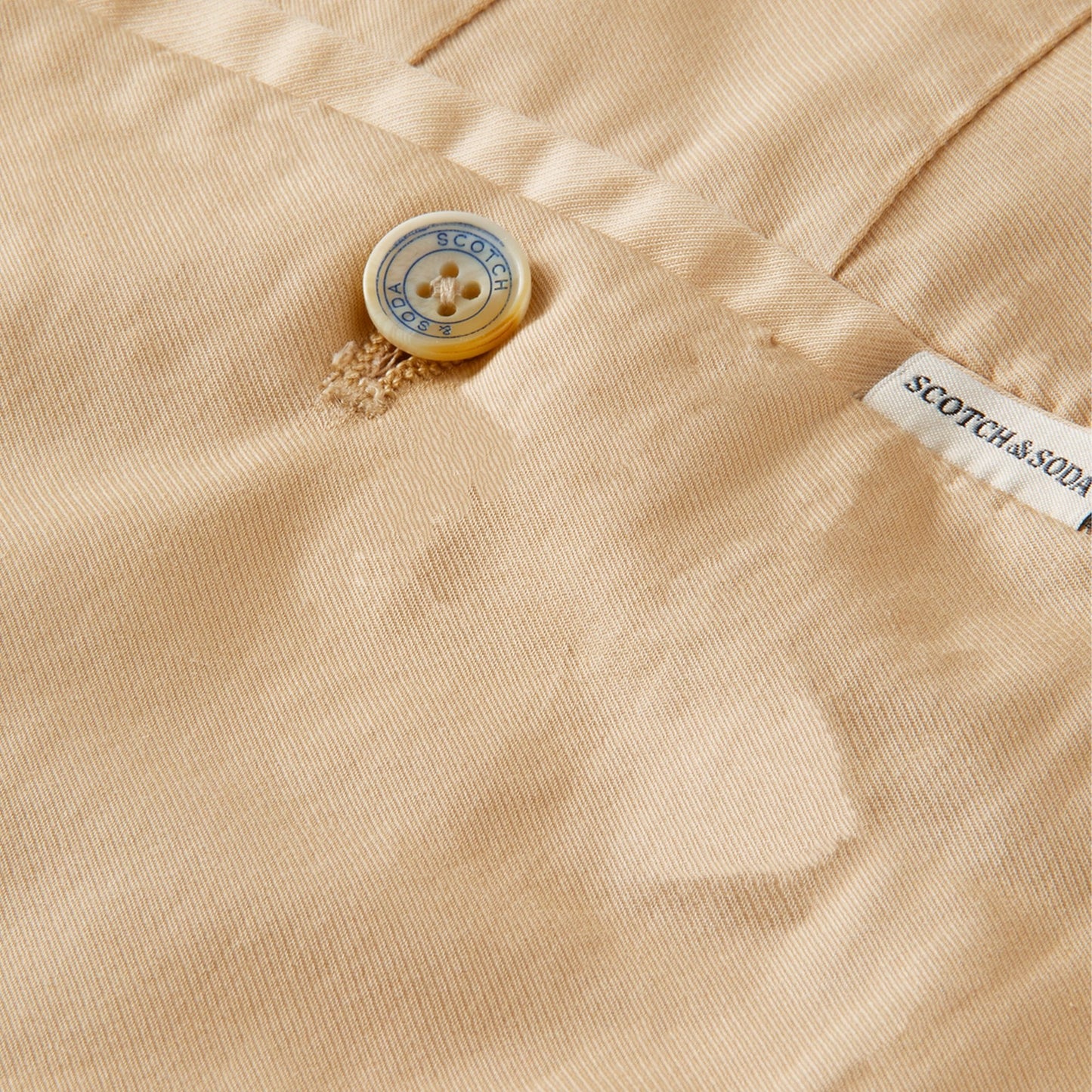 - Stuart - Pima Cotton Shorts - White Sand