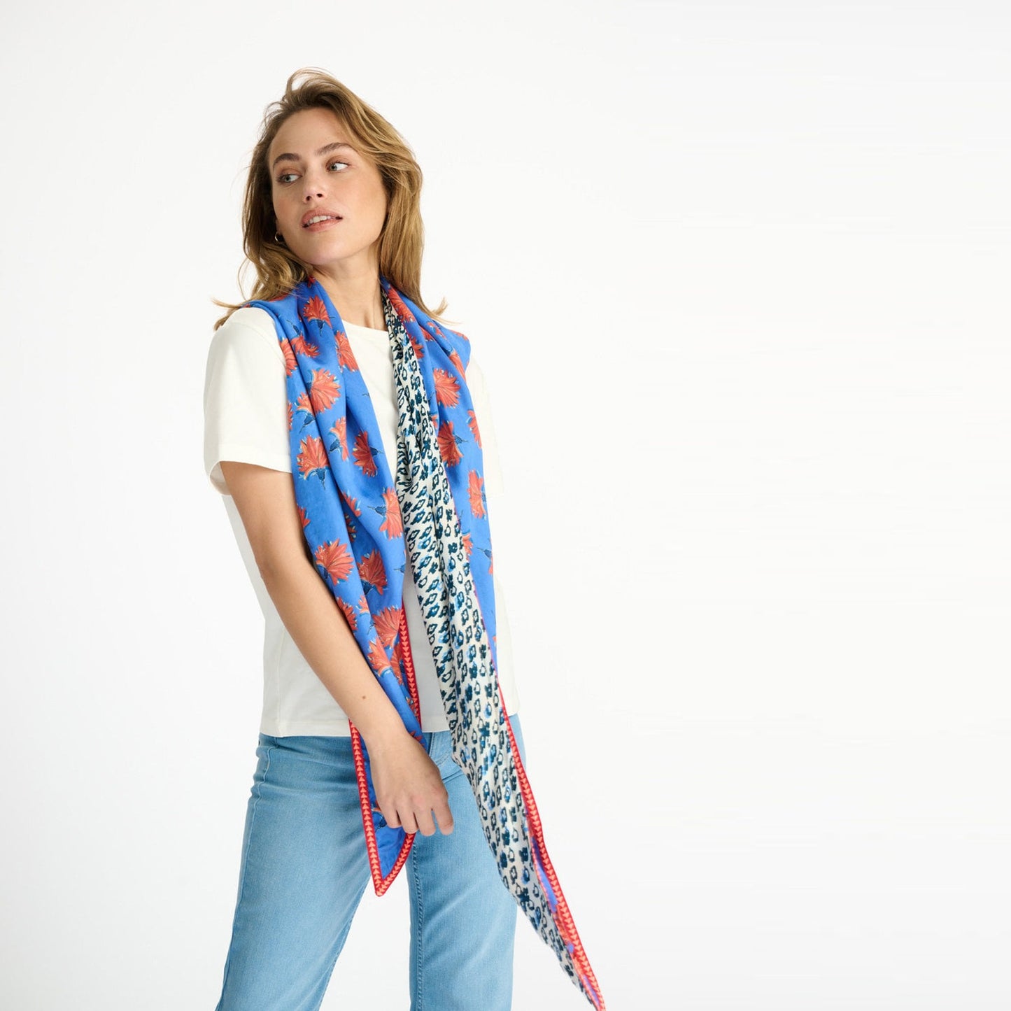 - Double Flowers Shawl - Marina Blue