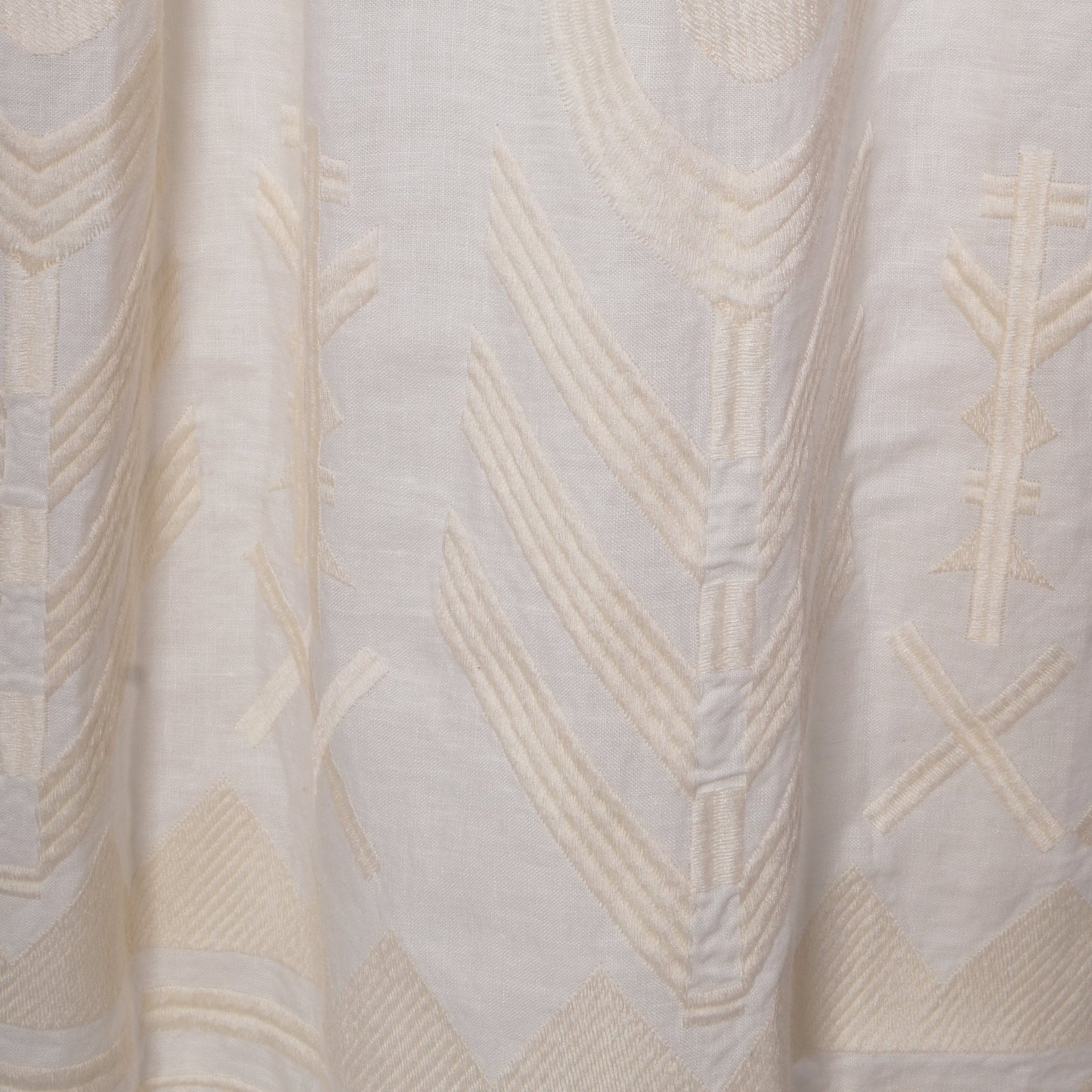 - Feather Embroidered Midi Dress - Cream