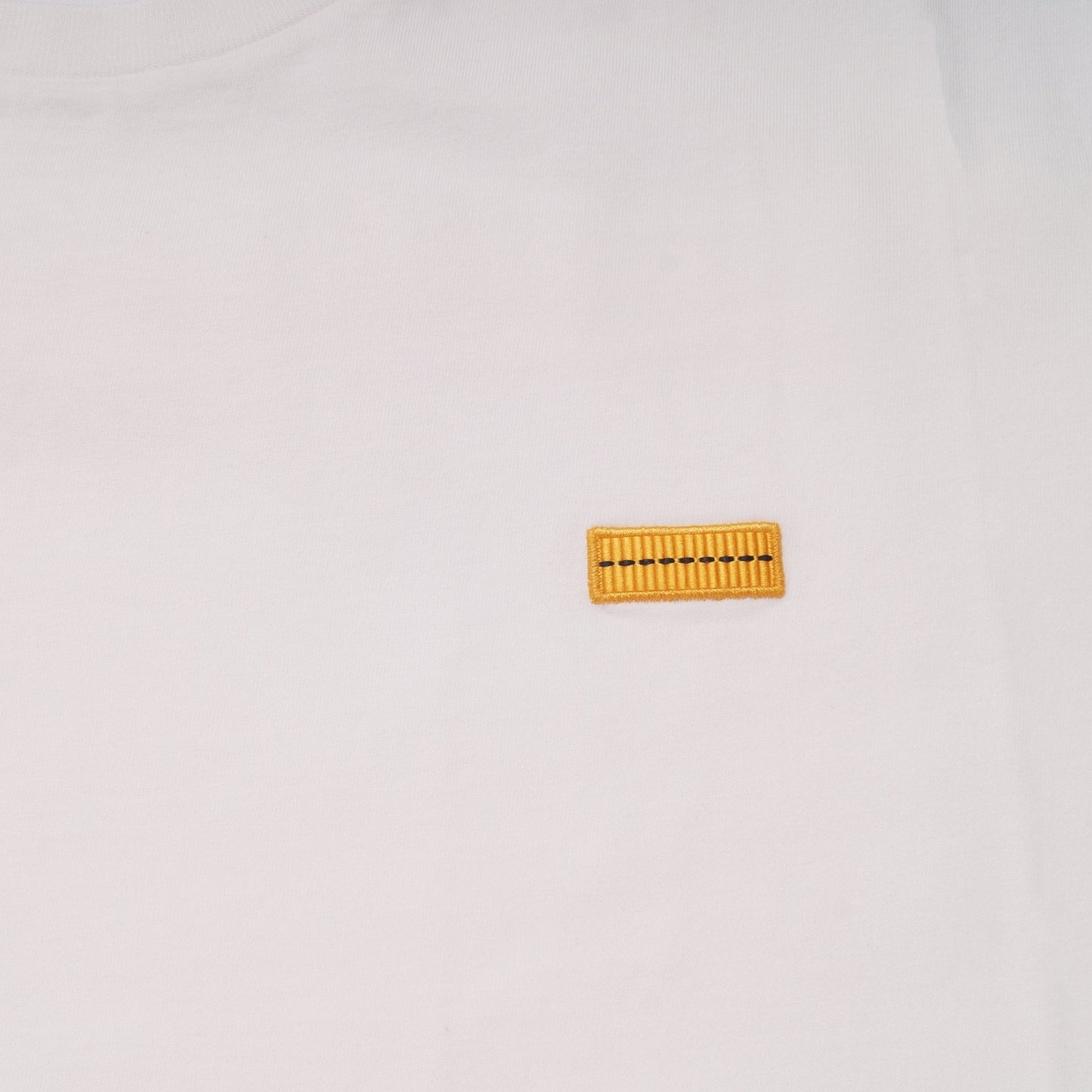 - Iconic Tee - Off-White