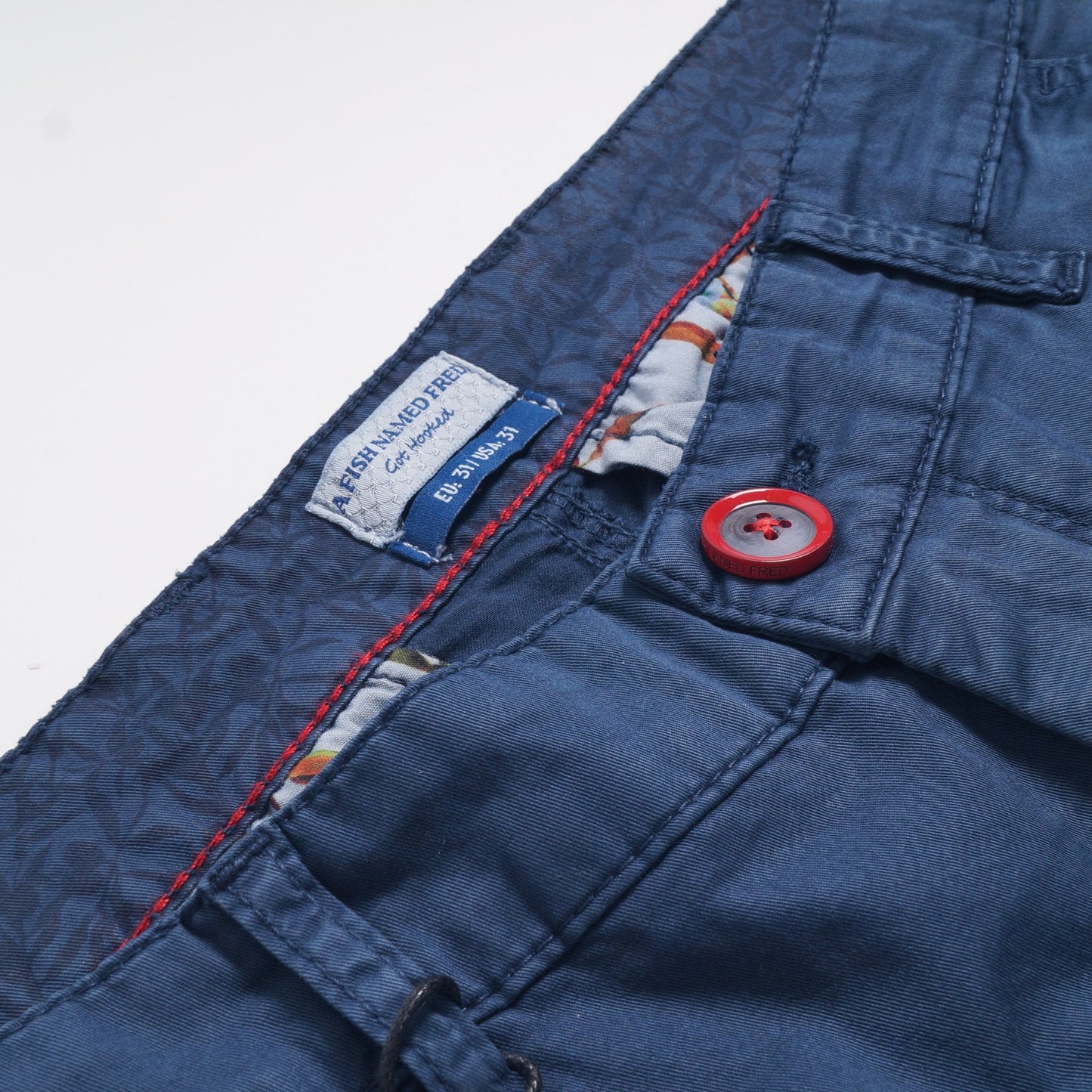 - Peached Twill Bermuda - Navy